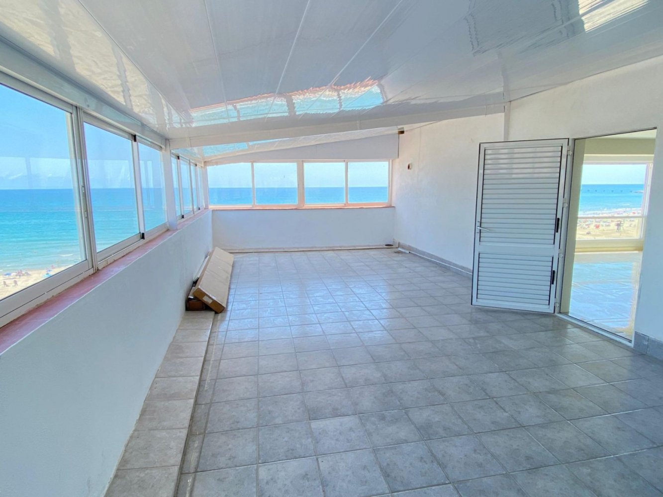 5 bedrooms Penthouse in Puerto De Sagunto, Spain No. 161711