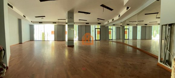 Propriété commerciale à Leon, Spain 179m² No. 66625 12