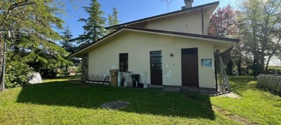 10 bedrooms Villa in Gazzola, Italy No. 356469 5