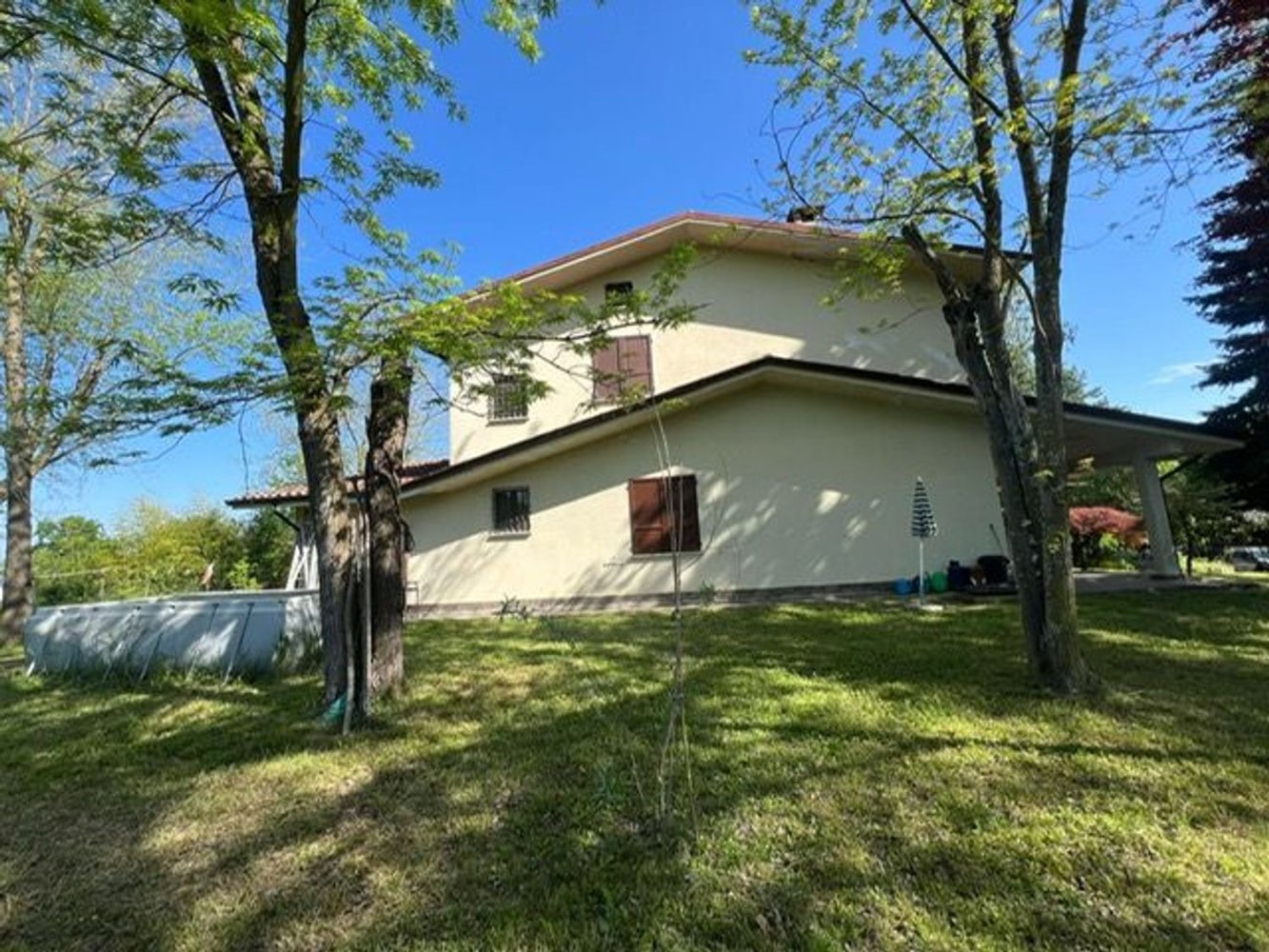 10 bedrooms Villa in Gazzola, Italy No. 356469