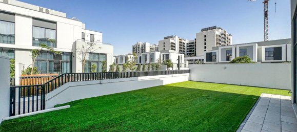 Adosado de 4 dormitorios en Al Furjan, UAE No. 101369 9