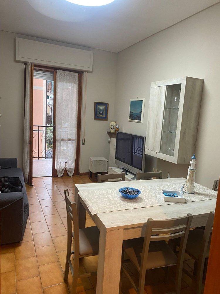 2-Zimmer Wohnung in Borghetto Santo Spirito, Italy, Nr. 104544