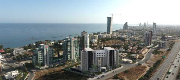 3 bedrooms Apartment in Agios Tychonas, Cyprus No. 14100 7