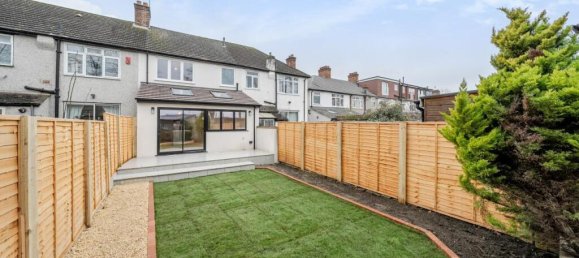 3 bedrooms House in Beckenham, United Kingdom No. 14389 10