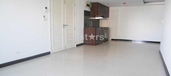 3 bedrooms Condo in Bangkok, Thailand No. 7570 2