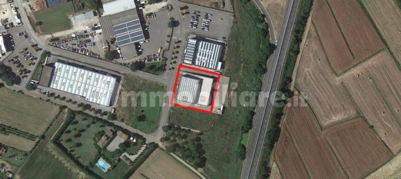 Entrepôt à Monte San Savino, Italy 780m² No. 325324 15