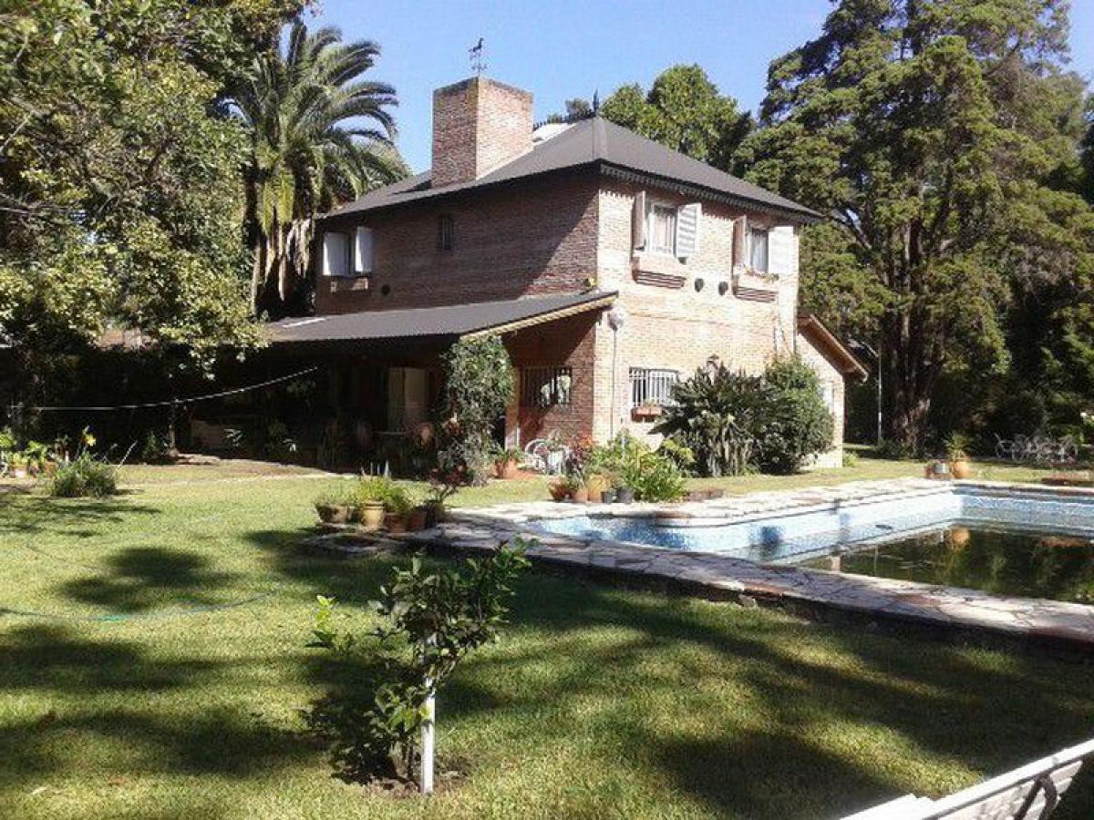 4 غرف نوم منزل في Ituzaingo, Argentina رقم 16645