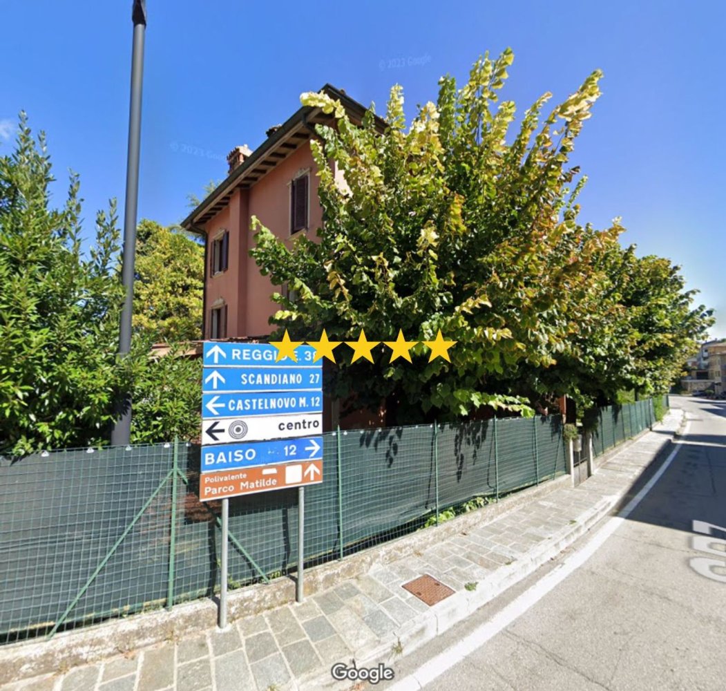 5 rooms Apartment in Carpineti, Italy No. 96575
