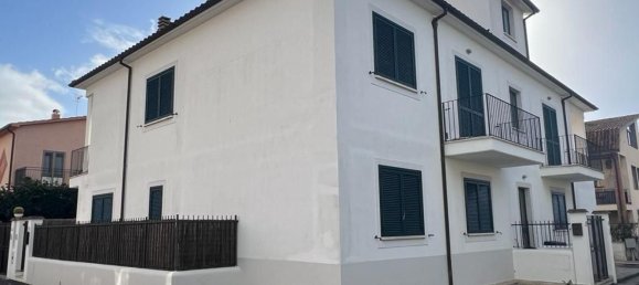 Apartamento de 3 habitaciónes en Capalbio, Italy No. 45171 2