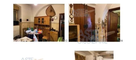 89m² Garage in Genoa, Italy No. 30120 8