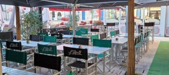 Gewerbliche Immobilie in Bourges, France 111m², Nr. 84563 6