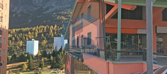 Gewerbliche Immobilie in Ponte di Legno, Italy 915m², Nr. 6681 5