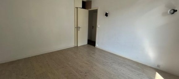 Квартира с 2 спальнями в Реймс, Франция № 310106 13