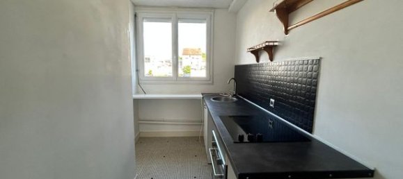 Квартира с 2 спальнями в Реймс, Франция № 310106 11