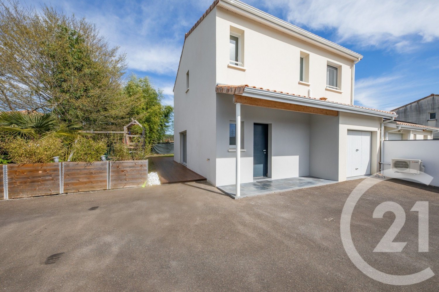 Дом с 3 спальнями в Ле Тайан-Медок, Франция № 96027