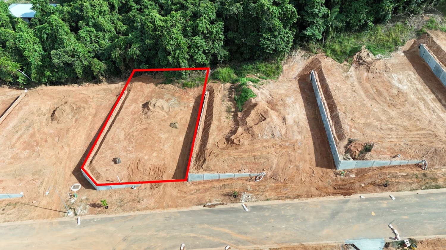  قطعة أرض في Mount Sheridan, Australia 825متر مربع رقم 564