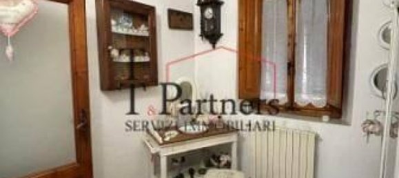 Дом с 8 комнатами в Сесто Фьорентино, Италия № 35340 36