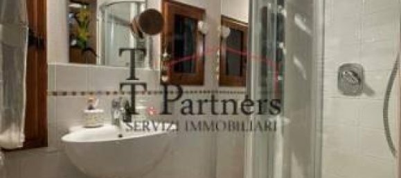 Дом с 8 комнатами в Сесто Фьорентино, Италия № 35340 54