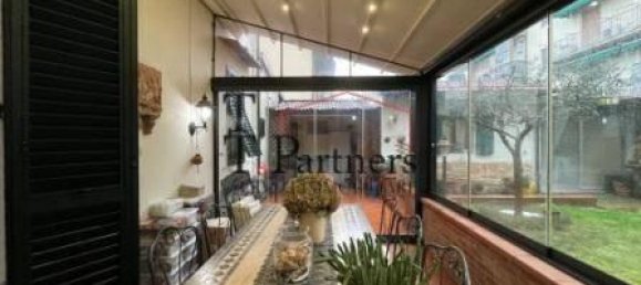 Дом с 8 комнатами в Сесто Фьорентино, Италия № 35340 20