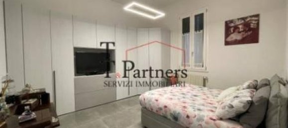 Дом с 8 комнатами в Сесто Фьорентино, Италия № 35340 53