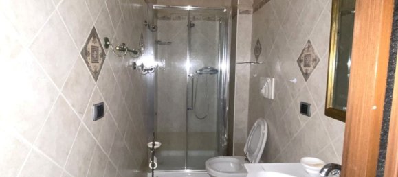 Apartamento de 5 habitaciónes en Reggio Calabria, Italy No. 38511 18