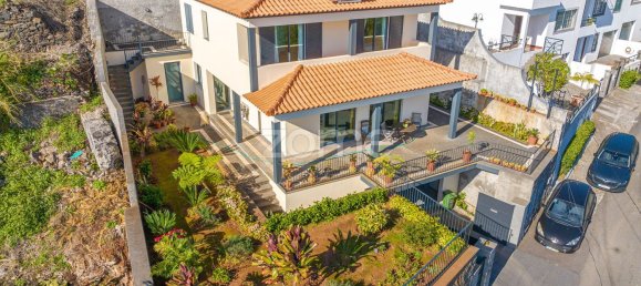 Villa de 3 dormitorios en Funchal, Portugal No. 118098 14