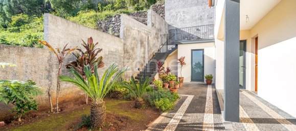 Villa de 3 dormitorios en Funchal, Portugal No. 118098 42