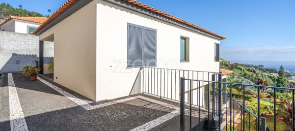 Villa de 3 dormitorios en Funchal, Portugal No. 118098 40