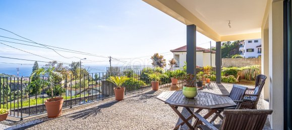 Villa de 3 dormitorios en Funchal, Portugal No. 118098 47