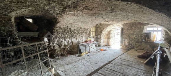 2 bedrooms House in Torgnon, Italy No. 120919 12