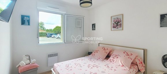 2 غرف نوم شقة في Saint-Seurin-sur-l'Isle, France رقم 307368 3