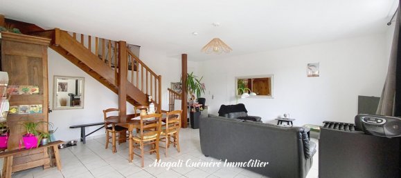 Casa de 3 dormitorios en Bedee, France No. 361089 7