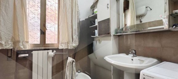 Apartamento de 3 divisões em Rome, Italy N.º 18864 11