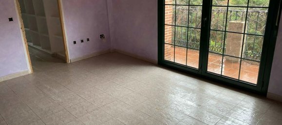 4 Schlafzimmer Haus in Simancas, Spain, Nr. 143415 2