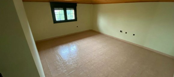 4 Schlafzimmer Haus in Simancas, Spain, Nr. 143415 8