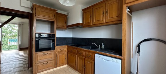 Apartamento de 3 dormitorios en Blois, France No. 95108 3