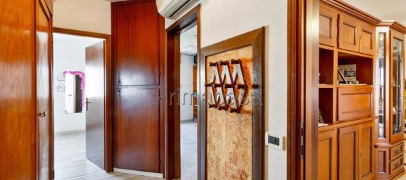 3 bedrooms Apartment in Carpi, Italy No. 330247 7
