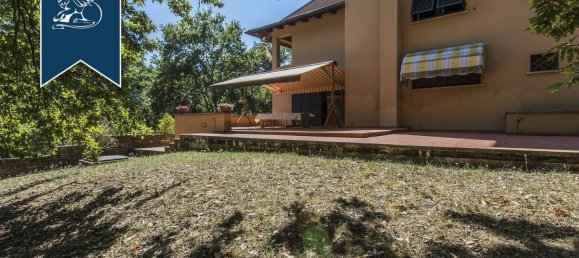 7-Zimmer Villa in Lucca, Italy, Nr. 119953 3