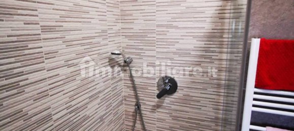 Apartamento de 2 dormitorios en Guidonia Montecelio, Italy No. 322487 16