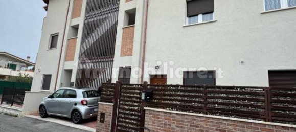 Apartamento de 2 dormitorios en Guidonia Montecelio, Italy No. 322487 2
