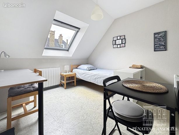 Estudio en Rouen, France No. 355321