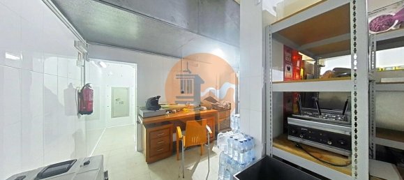 451m² Commercial property in Quarteira, Portugal No. 245419 19