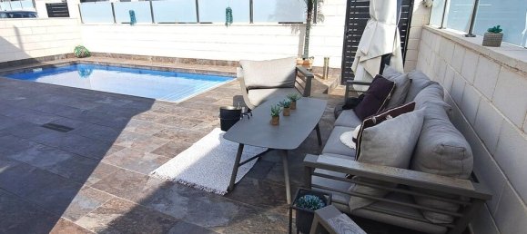 3 Schlafzimmer Villa in Alicante, Spain, Nr. 177087 5