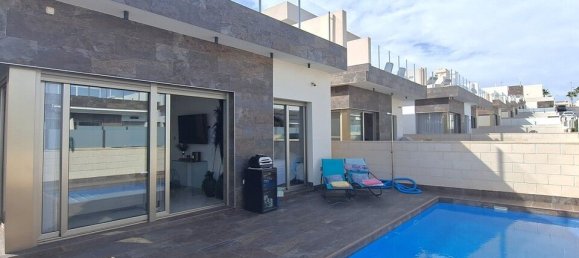 3 Schlafzimmer Villa in Alicante, Spain, Nr. 177087 45