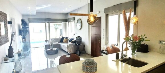 3 Schlafzimmer Villa in Alicante, Spain, Nr. 177087 20