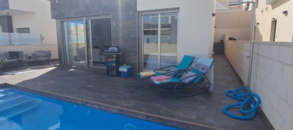 3 Schlafzimmer Villa in Alicante, Spain, Nr. 177087 6