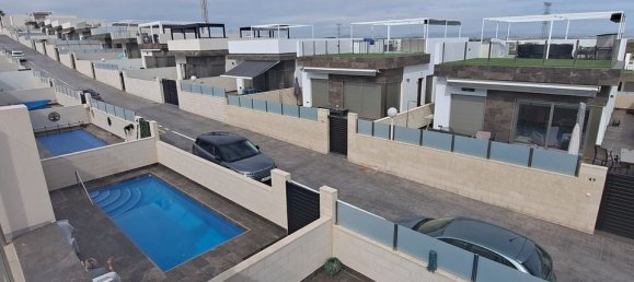 3 Schlafzimmer Villa in Alicante, Spain, Nr. 177087 42