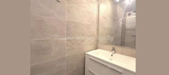 Apartamento de 3 dormitorios en Courbevoie, France No. 333007 13