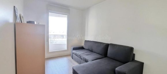 Apartamento de 3 dormitorios en Courbevoie, France No. 333007 10