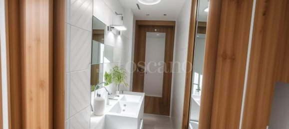 Квартира с 5 комнатами в Маскалуча, Италия № 219184 43